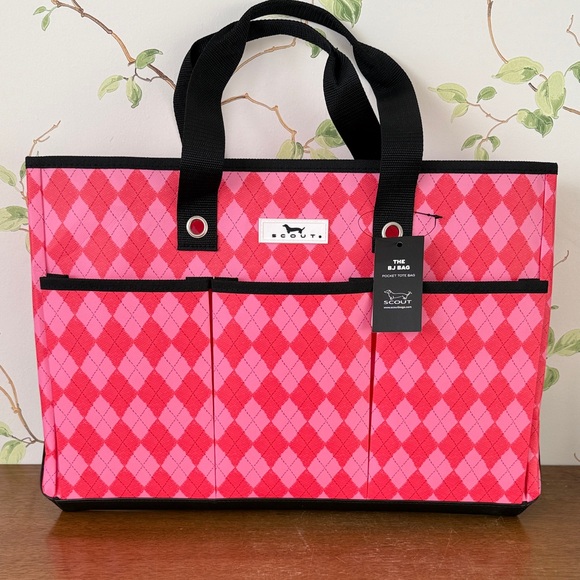 Scout Handbags - Scout The BJ Pocket Tote Bag Pink Argyle